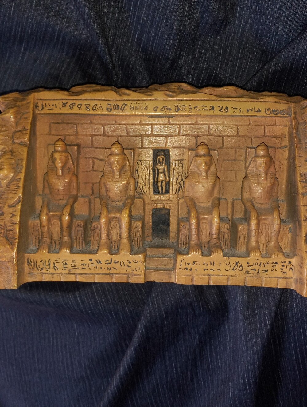 Vintage 1990s LUXOR coin Bank